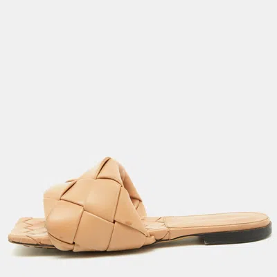 Pre-owned Bottega Veneta Light Brown Leather Lido Flat Slide Sandals Size 38