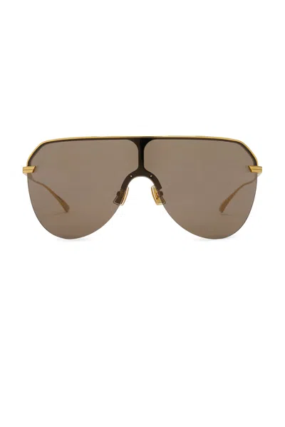 Bottega Veneta Light Ribbon Shield Sunglasses In Gold & Brown