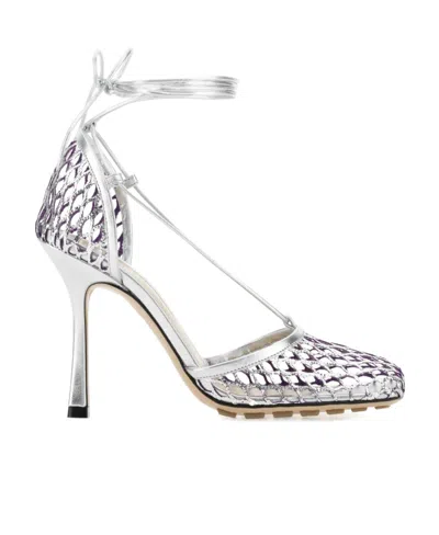 BOTTEGA VENETA BOTTEGA VENETA STRETCHED LACE-UP SANDALS