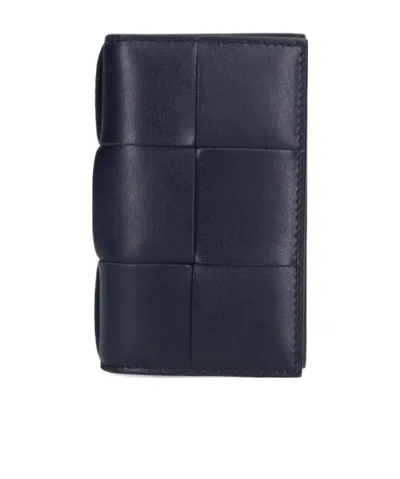 Bottega Veneta Cassette Intrecciato Leather Flap Cardholder In Dark Green
