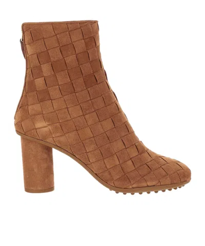 Bottega Veneta Logo Short Boots In Brown