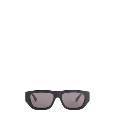 Bottega Veneta Logo Sunglasses In Black