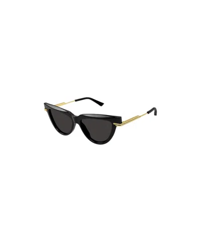 Bottega Veneta Logo Sunglasses In Black