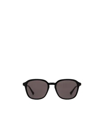 Bottega Veneta Logo Sunglasses In Black