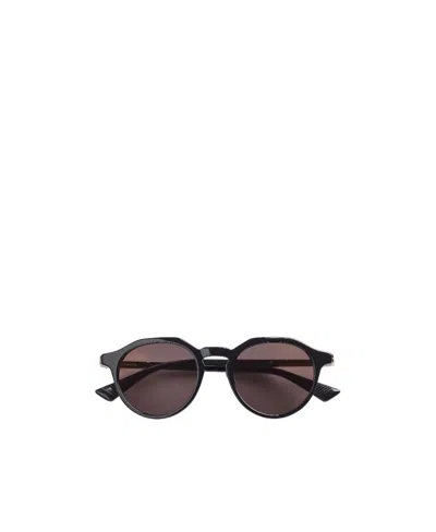 Bottega Veneta Logo Sunglasses In Brown
