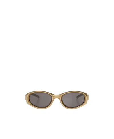 Bottega Veneta Logo Sunglasses In Gray