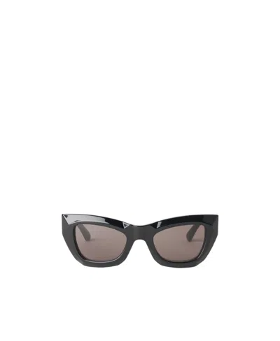 BOTTEGA VENETA BOTTEGA VENETA EYEWEAR CAT EYE FRAME SUNGLASSES
