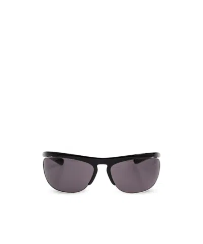 BOTTEGA VENETA BOTTEGA VENETA EYEWEAR RECTANGLE FRAME SUNGLASSES