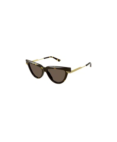 Bottega Veneta Logo Sunglasses In Green