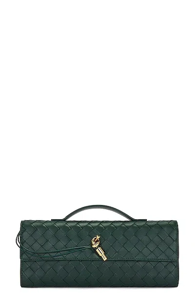 Bottega Veneta Long Clutch In Emerald Green