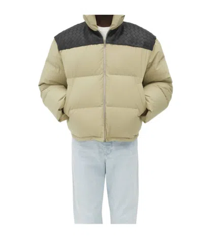 ダウンジャケット BOTTEGA VENETA Beige Poplin Down Jacket Bottega Veneta Beige Poplin Down Jacket In Travertine | ModeSens