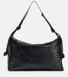 Bottega Veneta Weekender Loop Large Aus Leder In Schwarz