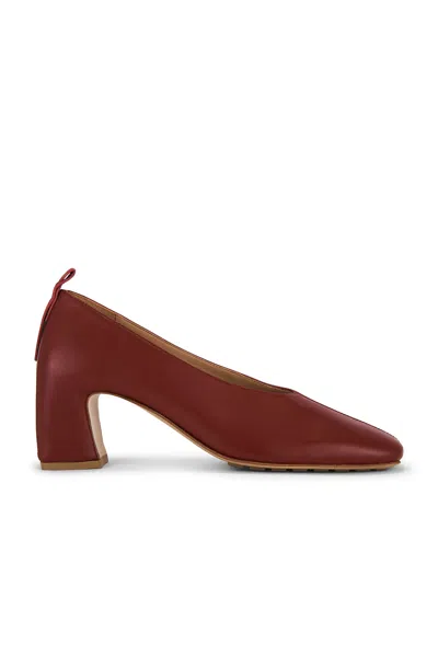 Bottega Veneta Lucy Pump In Brown
