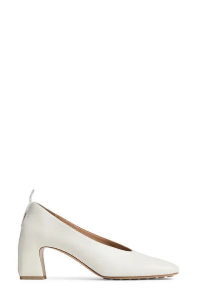 Bottega Veneta Lucy Square Toe Pump In White