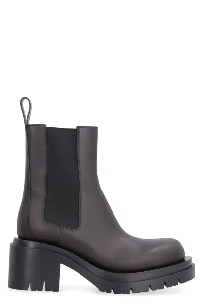 BOTTEGA VENETA BOTTEGA VENETA LUG LEATHER BOOTS