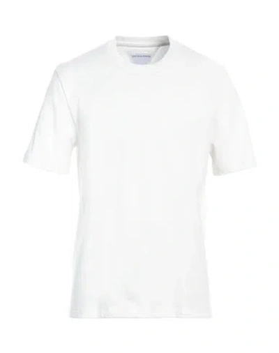 Bottega Veneta Man T-shirt Ivory Size L Cotton In White