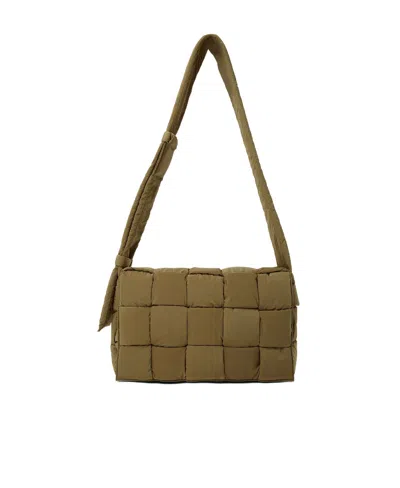 Bottega Veneta Maxi Cassette Padded Crossbody Bag In Green