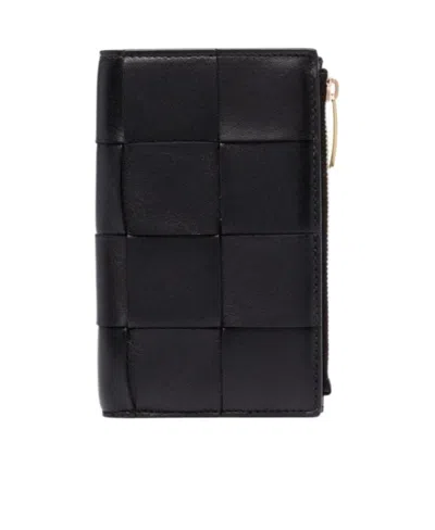 Bottega Veneta Maxi Intrecciato Wallet In Black