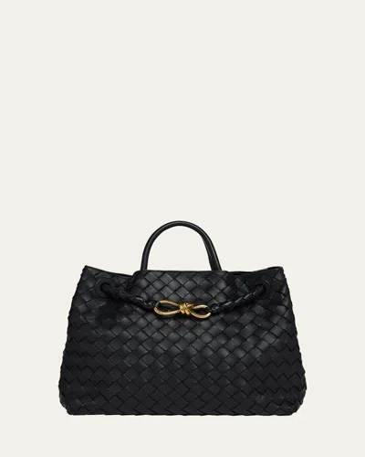 Bottega Veneta Medium Andiamo Bag In Black