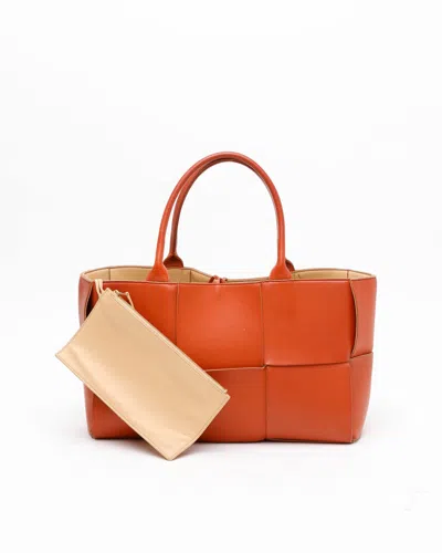 Bottega Veneta Medium Arco Intrecciato Tote Bag In Orange