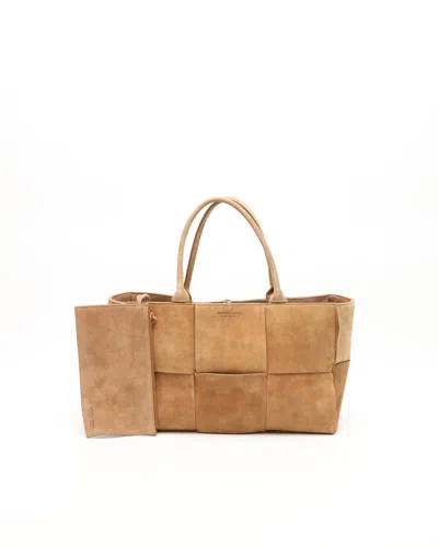Bottega Veneta Medium Arco Tote Bag
