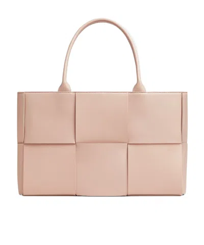 Bottega Veneta Medium Arco Tote Bag In Nude
