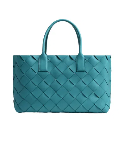 Bottega Veneta Cabat In Bleu