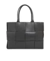 Bottega Veneta Medium Knitted Handbag In Black