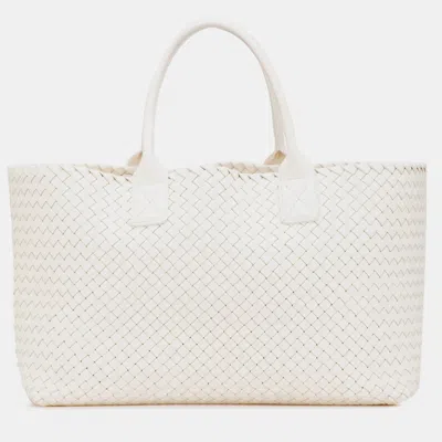 Pre-owned Bottega Veneta Medium Lambskin Intreccio Cabat Tote In White