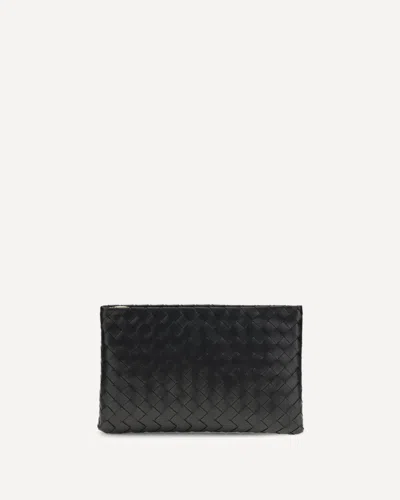 Bottega Veneta Medium Leather Clutch Bag In Black