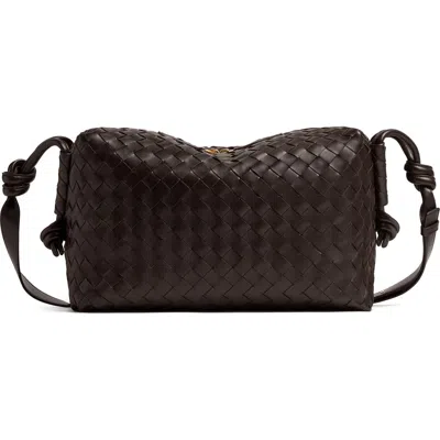 Bottega Veneta Medium Loop Intrecciato Shoulder Bag In 2190 Fondant-m Brass