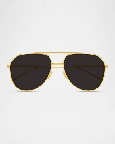 Bottega Veneta 60mm Pilot Sunglasses In Gold