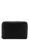 Bottega Veneta Men Black Leather Large Intrecciato Beauty Case In Black