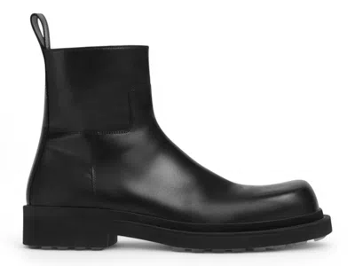 Pre-owned Bottega Veneta Men's  Ben Ankle Boots Sneakers In Black