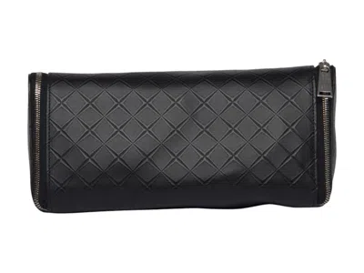 Pre-owned Bottega Veneta Men's  Leather Clutch In Black