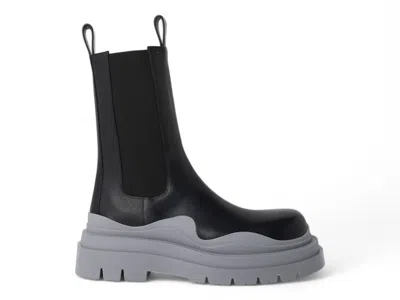 Pre-owned Bottega Veneta Men's  Military Calf Tire Boots Sneakers In Black/vapor