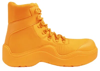Pre-owned Bottega Veneta Men's  Puddle Bomber Ankle Boot Tangerine Sneakers In Orange