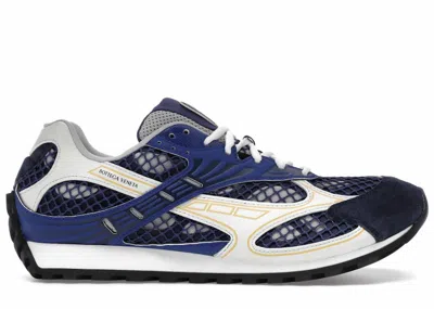 Pre-owned Bottega Veneta Men's  Sneakers In Blue