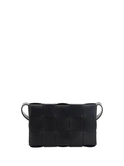 Bottega Veneta Men Cassette Shoulder Bag In Black