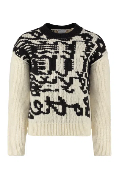BOTTEGA VENETA MEN'S CREW-NECK WOOL SWEATER