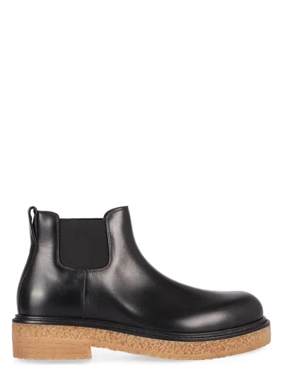 BOTTEGA VENETA MEN'S HADDOCK LEATHER CHELSEA BOOTS