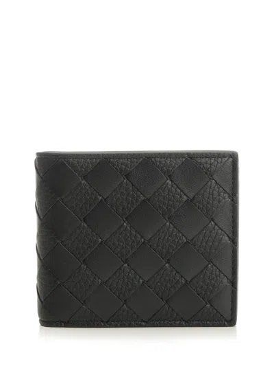 Bottega Veneta Men Intrecciato Bi-fold Wallet In Black