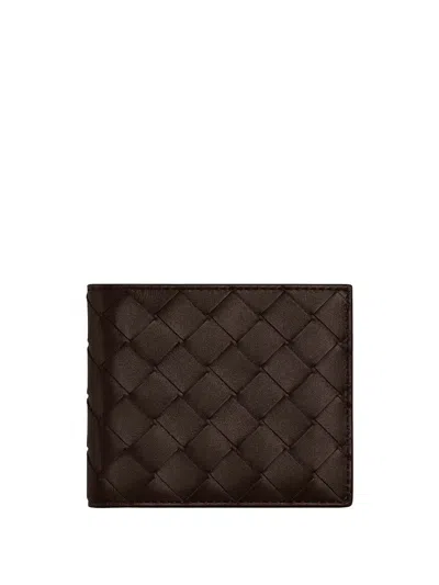 Bottega Veneta Men Intrecciato Bi-fold Wallet In Brown