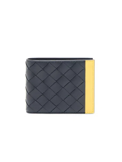 Bottega Veneta Men's Intrecciato Leather & Hardware Bifold Wallet