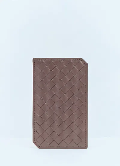 Bottega Veneta Men Intrecciato Piccolo Vertical Cardholder In Brown