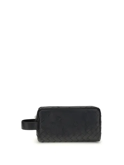 Bottega Veneta Men Intrecciato Pouch In Black
