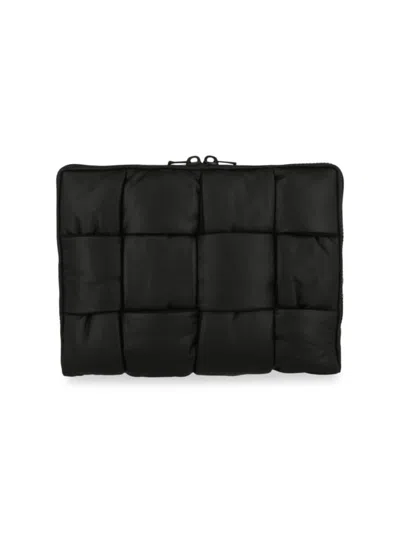 Bottega Veneta Men's Leather Zip-around Laptop Sleeve In Black