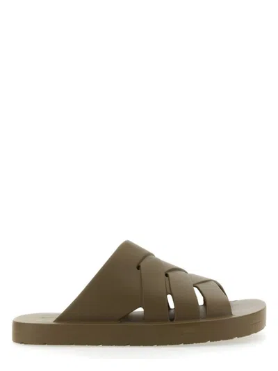 BOTTEGA VENETA MEN'S RUBBER SANDALS | SIZE 41 | 730287