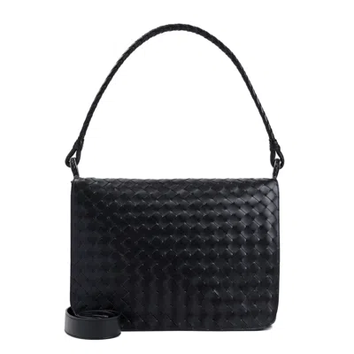 Bottega Veneta Men's Swing Messenger In Black