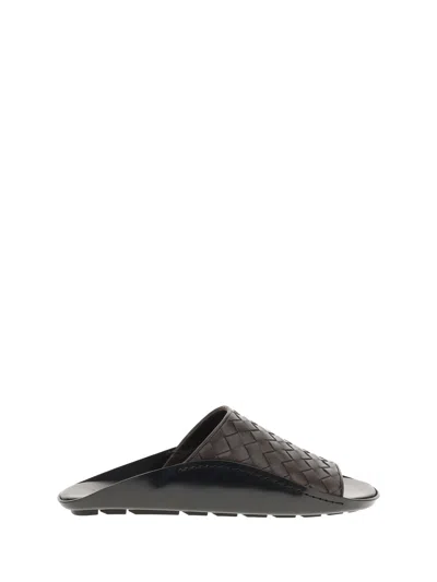 BOTTEGA VENETA BOTTEGA VENETA MEN WAVE MULE SANDALS
